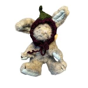 NWT New Vintage 1990 Boyds Bears Aubrey Aubergine Rabbit